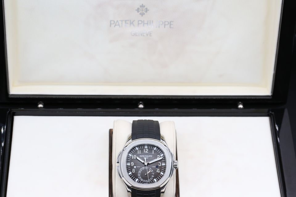 Patek Philippe Aquanaut 5164A-001 Image 4